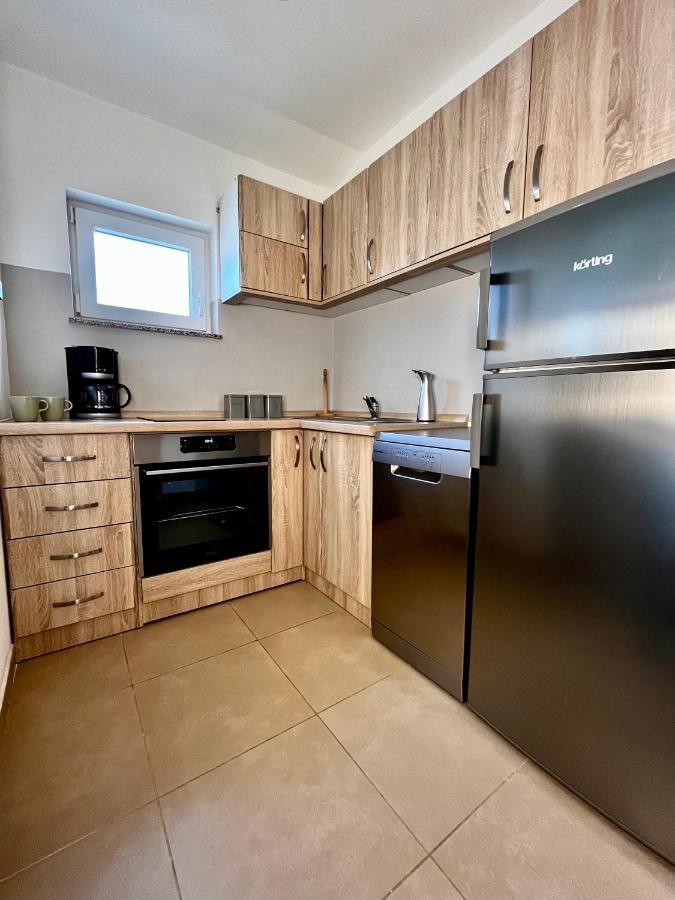 App Sunny Umag Appartement Buitenkant foto