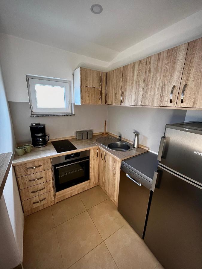App Sunny Umag Appartement Buitenkant foto