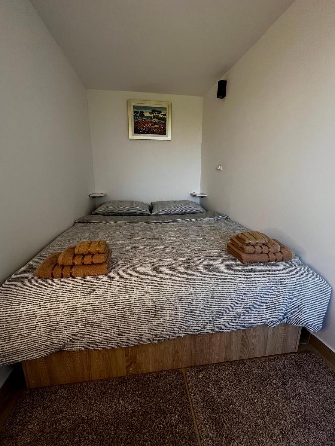 App Sunny Umag Appartement Buitenkant foto